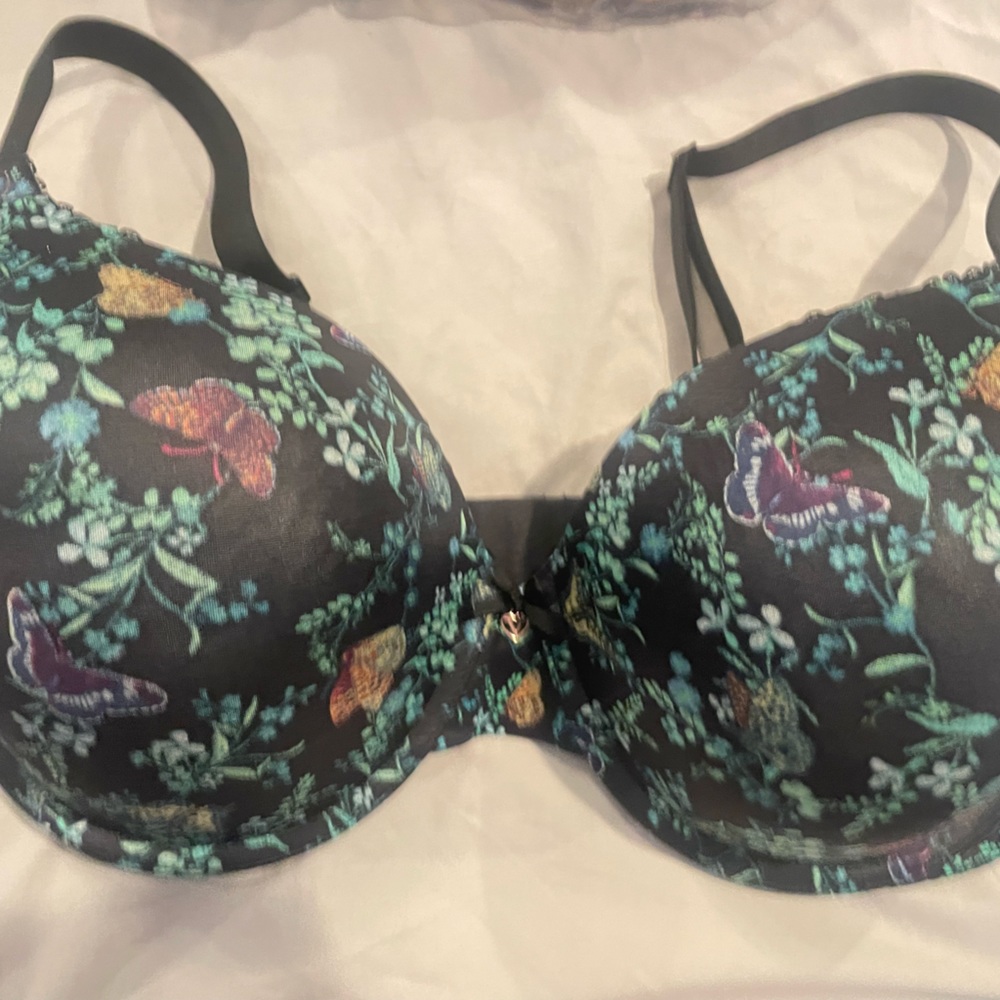 VS perfect shape like new!